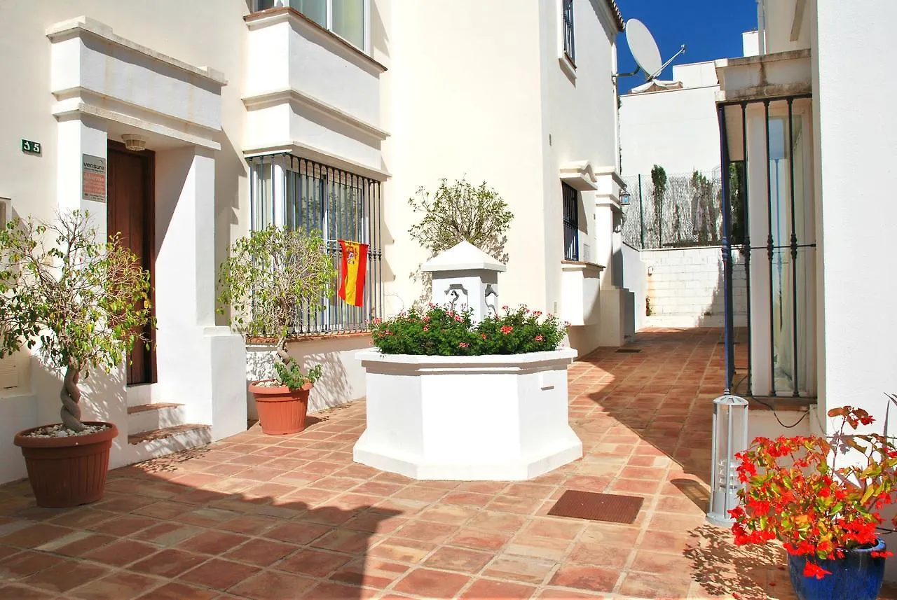 Beautiful Townhouse 5 Min From Puerto Banus Apartamento Marbella